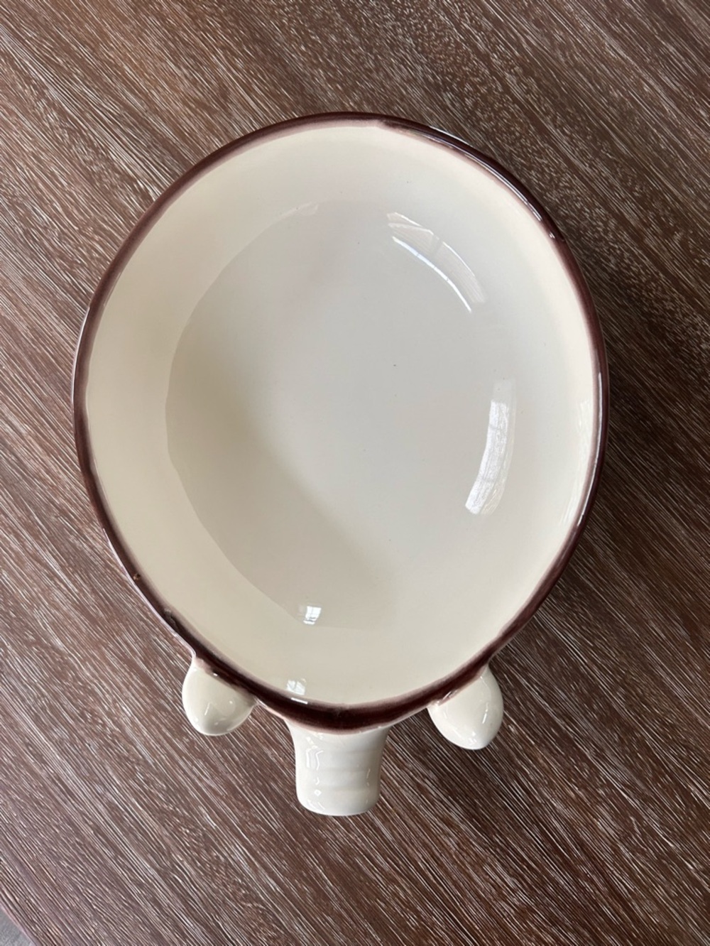 Napastyle Ceramica Set of 2 Pig Footed Serving Bowls - Picture 9 of 16